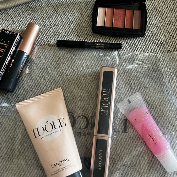 Lancôme Full size & Travel Size IDOLE Mascara + Juicy tube + eye shadow++ - Picture 5 of 6